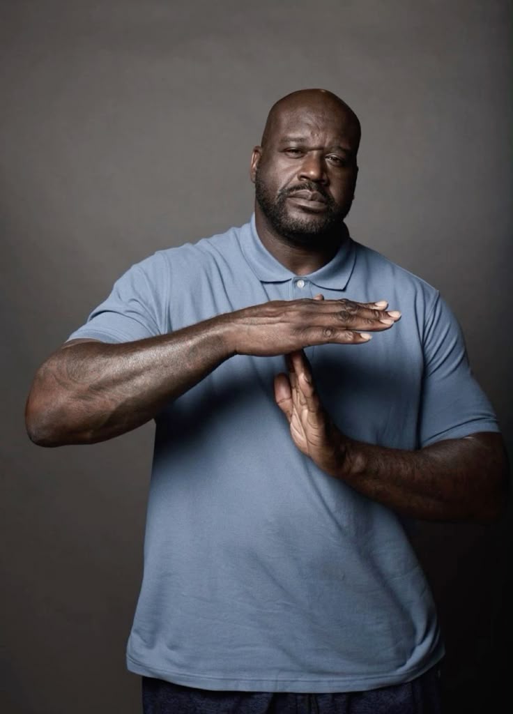 shaq pause